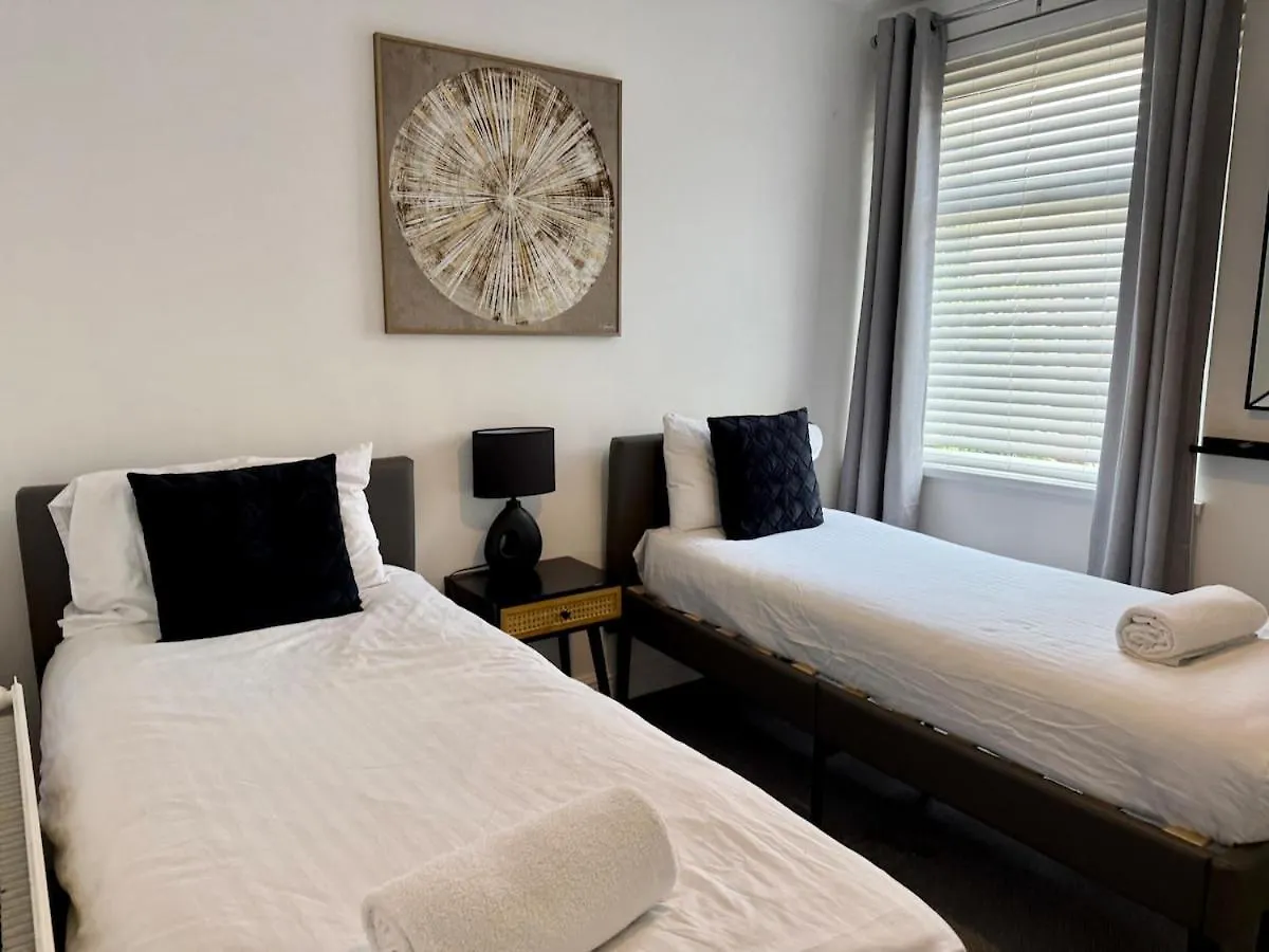 City Centre Embankment Apartments Superb Location 카디프