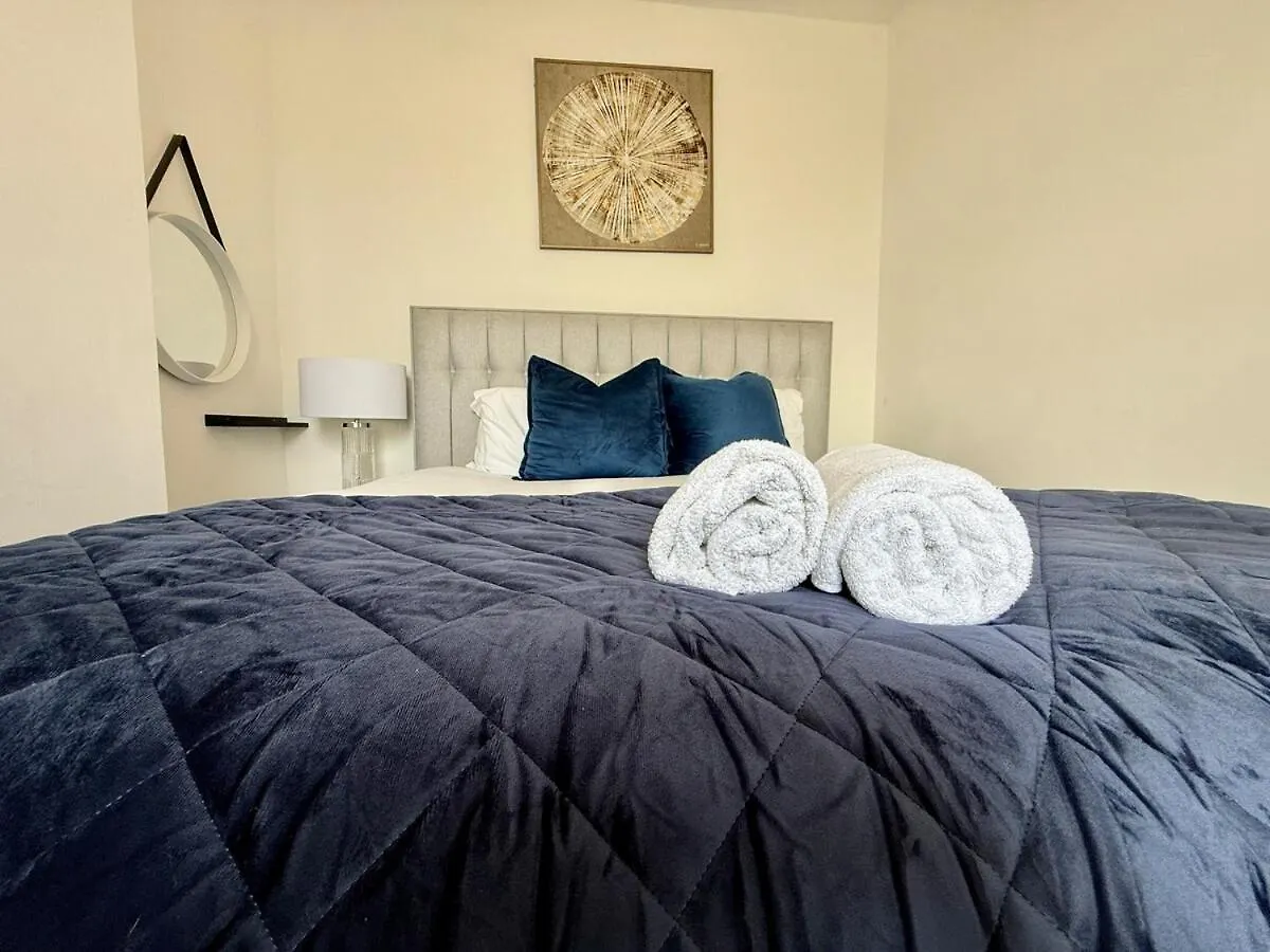 City Centre Embankment Apartments Superb Location 카디프 영국